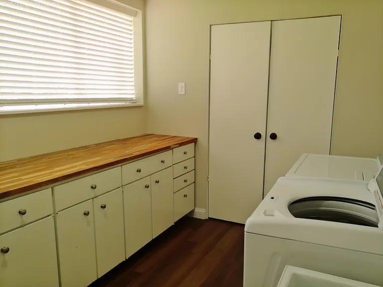505 Beechwood Rd — Photo 6