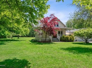 4815 Huntoon Ave, Watervliet, MI 49098