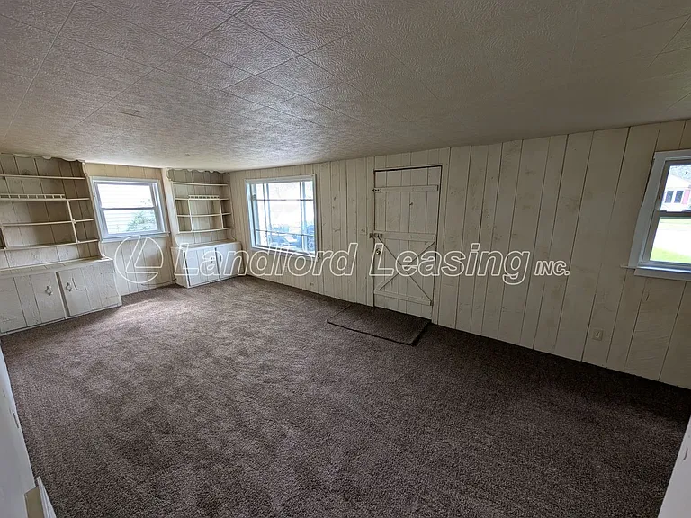 1109 Euclid Ave — Photo 2