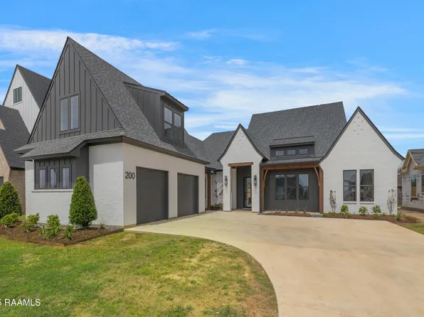 200 Sabal Grove Ln, Youngsville, LA 70592
