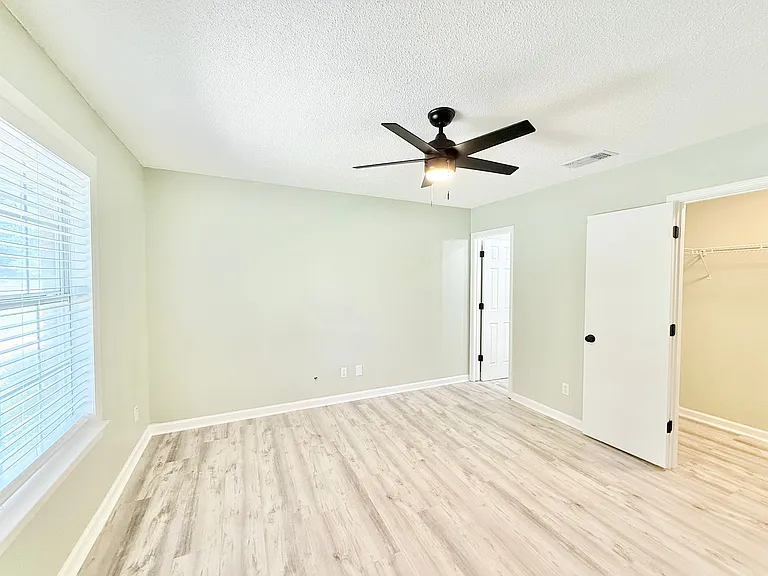 4993 Mayo Cir — Photo 6