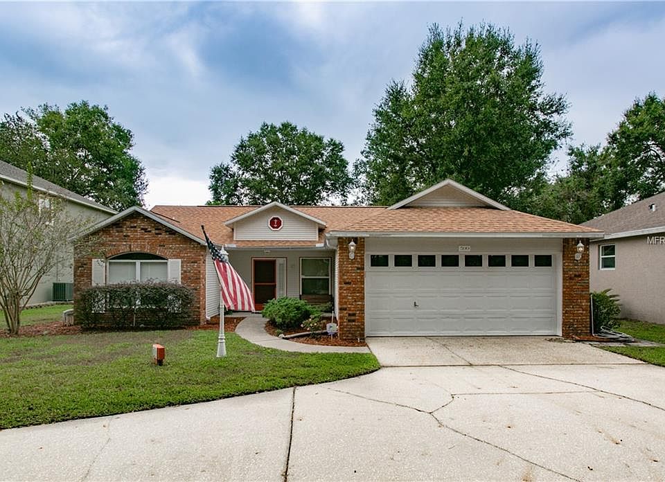 1st image of 599 Kings Castle Dr