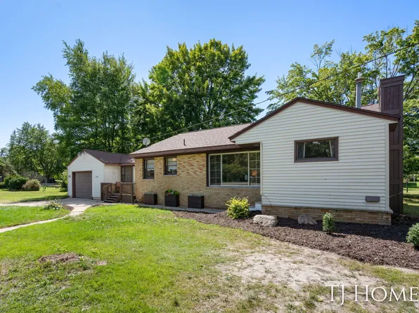3375 Worden Rd, Muskegon, MI 49445