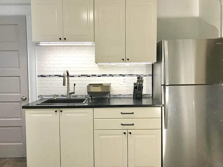 440 Riddle Rd — Photo 10