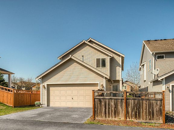 3rd image of 18123 97th Ave E