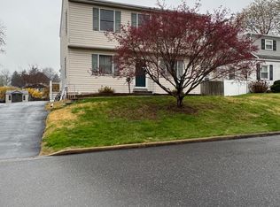 420 Crown St, Willow Grove, PA 19090