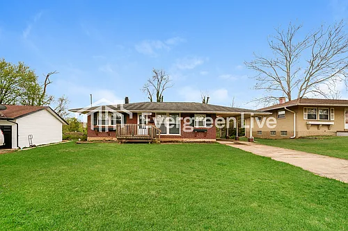 697 Cranford Dr Photo 1