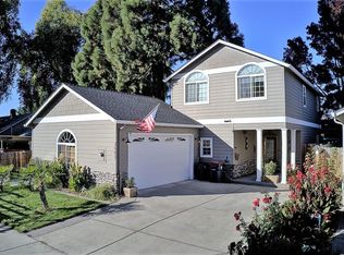 2501 Brookdale Dr, Central Pt, OR 97502