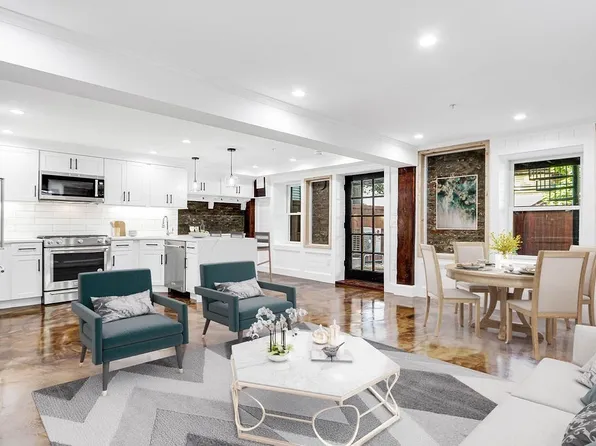 92 Lawrence Ave, Dorchester, MA 02121