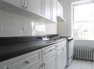 7115 65th St APT 5D, Glendale, NY 11385