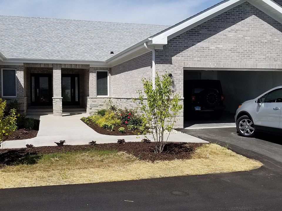 2nd image of 5028 Betula Dr