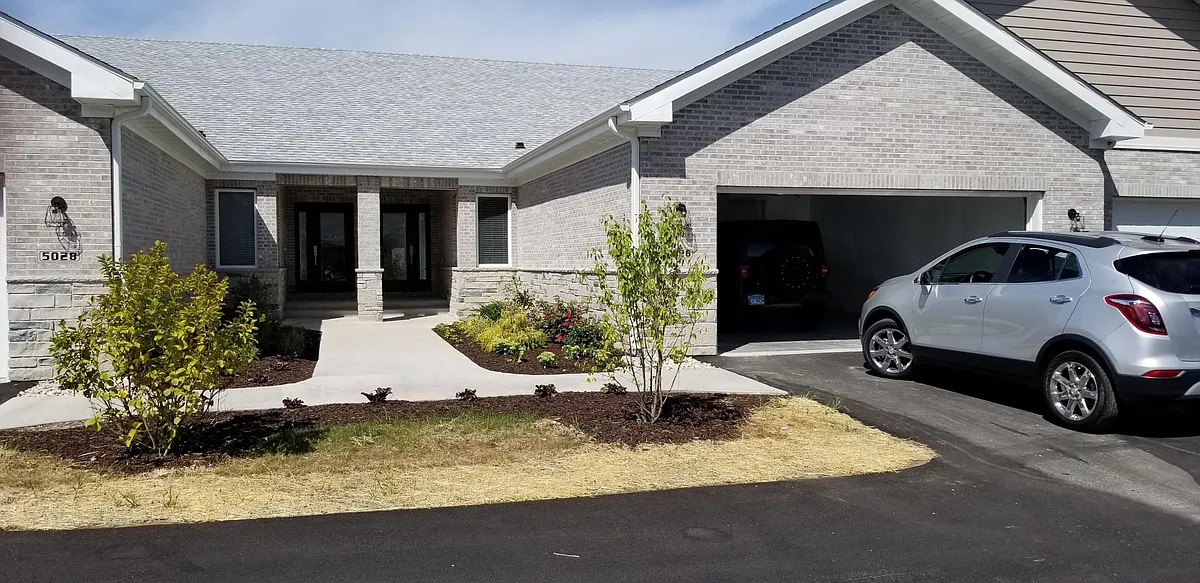 Building Photo - 5028 Betula Dr