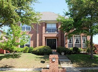 2221 Yaupon Dr, Irving, TX 75063