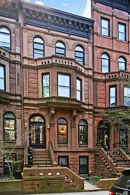 Sold by Corcoran | media 27