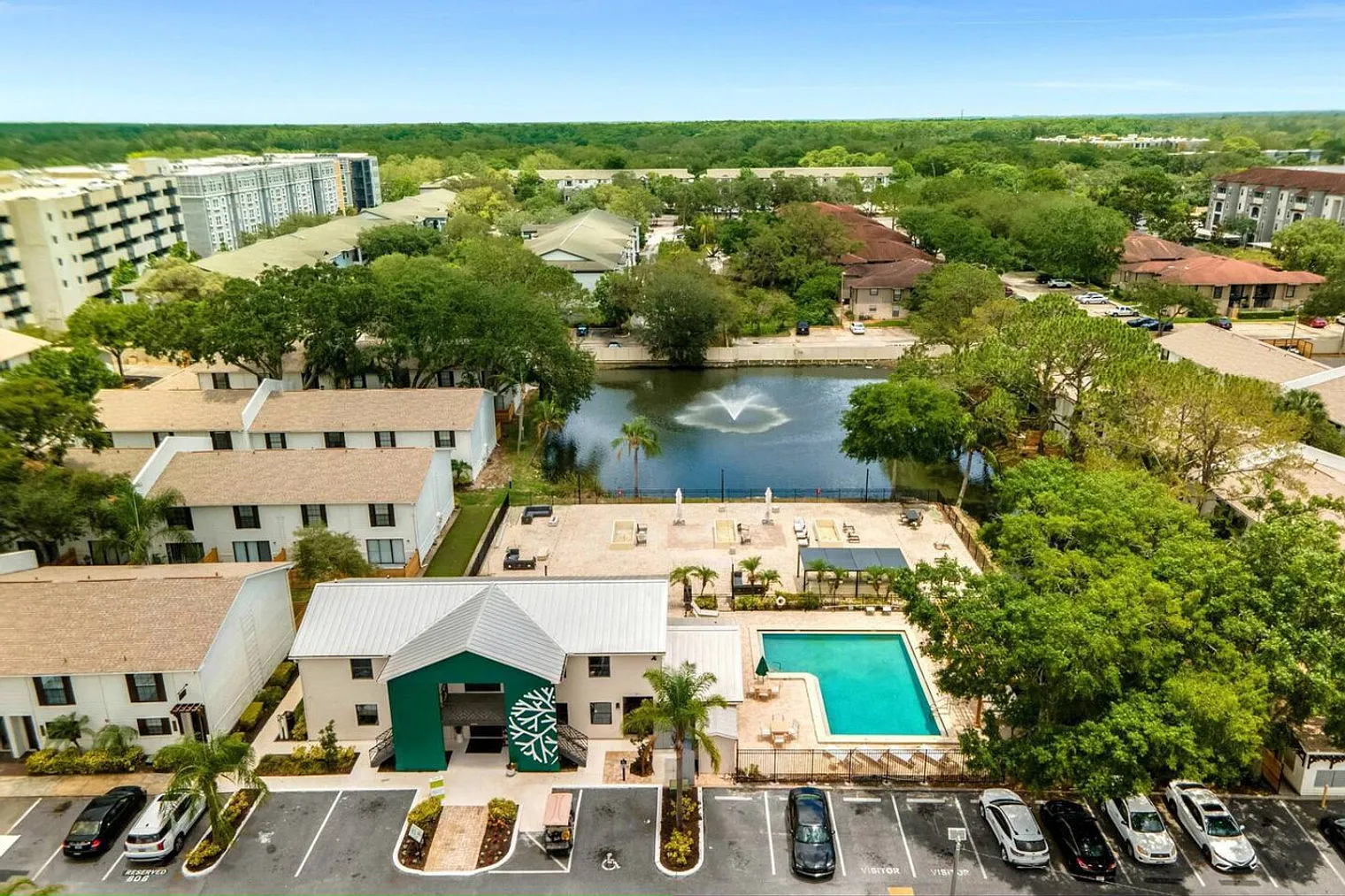 2 bed, 2.0 bath, $3,738 — Photo 4