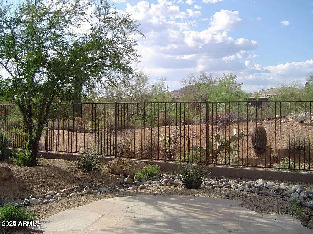 3 bed, 3.0 bath, 1863 sqft, $3,600 — Photo 1