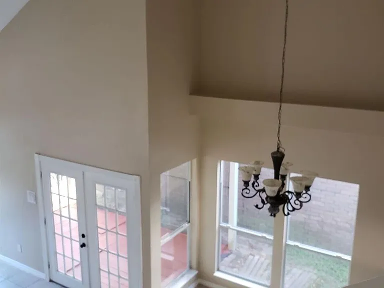6649 Queensclub Dr — Photo 18
