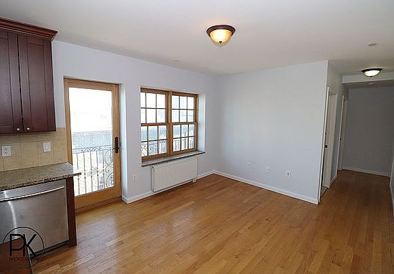 2nd image of 35 N Henry St APT 2B