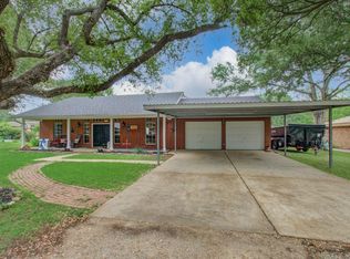 9501 Gene St, Needville, TX 77461