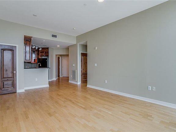 3rd image of 500 Throckmorton St APT 2110