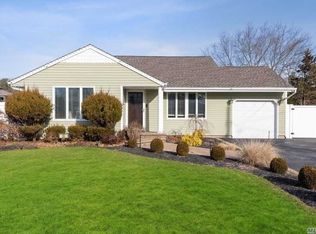 69 Newton Ave, Selden, NY 11784