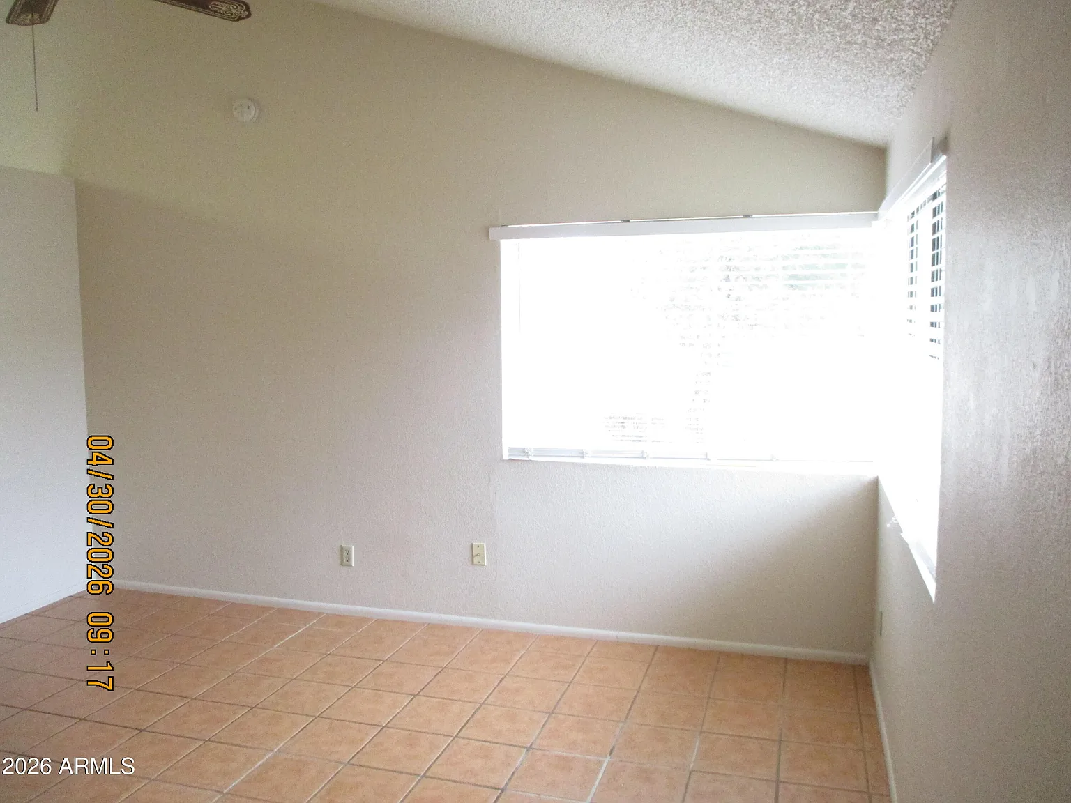 3 bed, 2.0 bath, 1110 sqft, $2,600 — Photo 4
