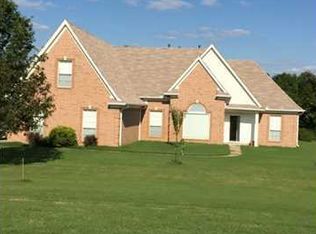 1064 Baldwin Rd, Lake Cormorant, MS 38641