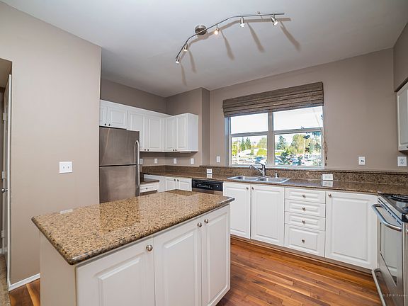 5th image of 3116 164th St SW APT 211