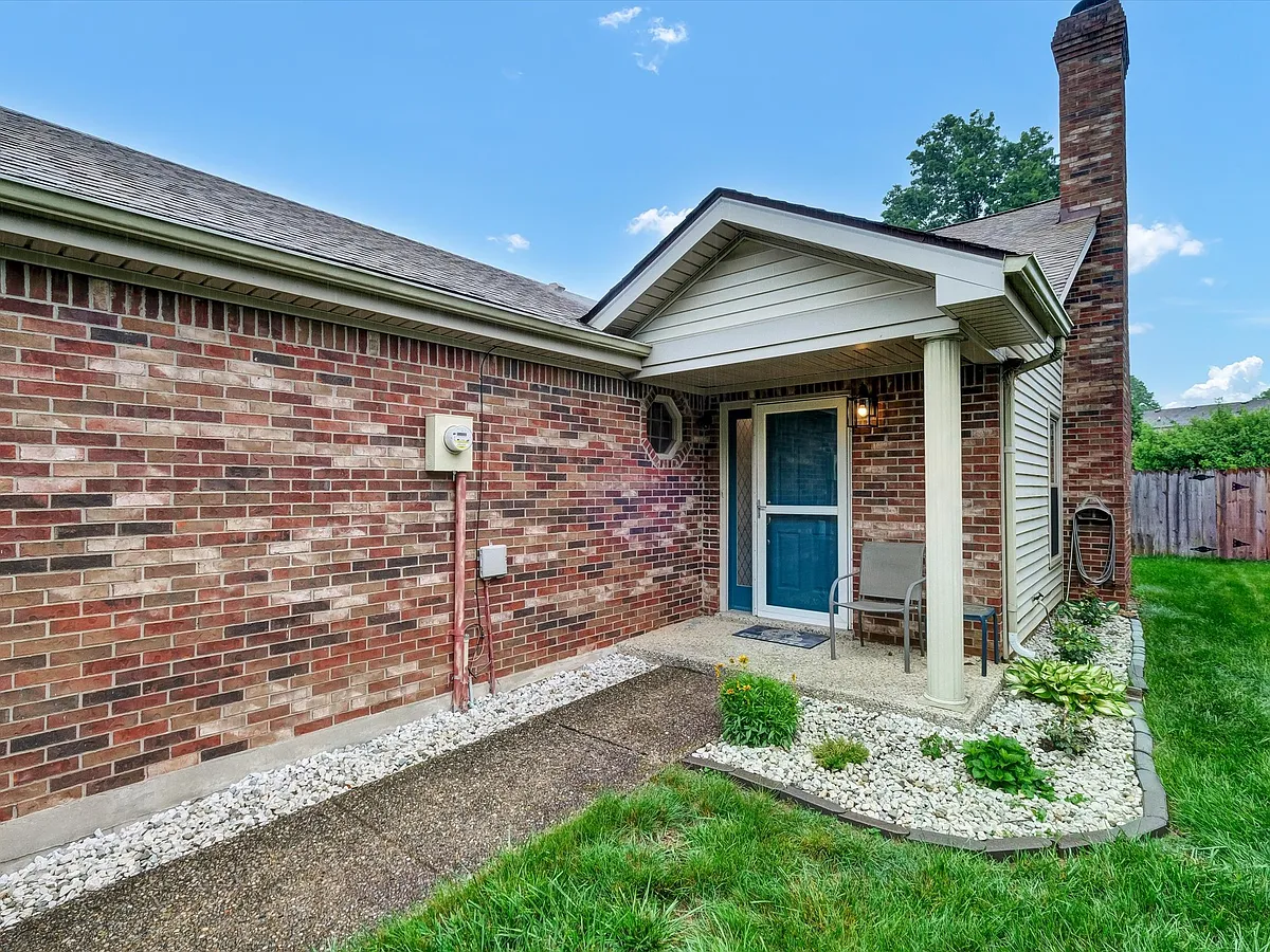 Building Photo - 8005 Cloudcroft Ln