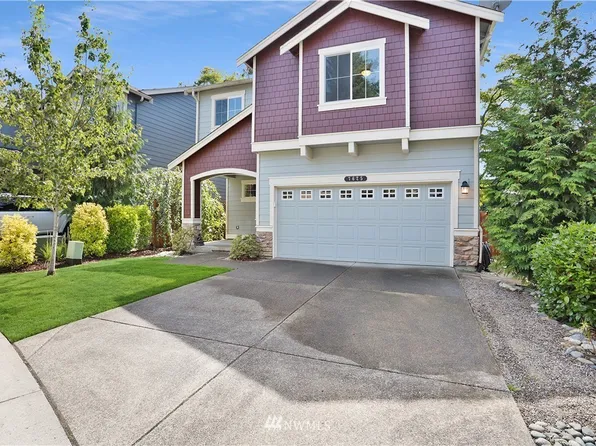 7625 NE 198th Pl, Kenmore, WA 98028