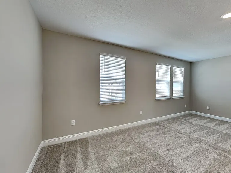 14384 Braemar St — Photo 22