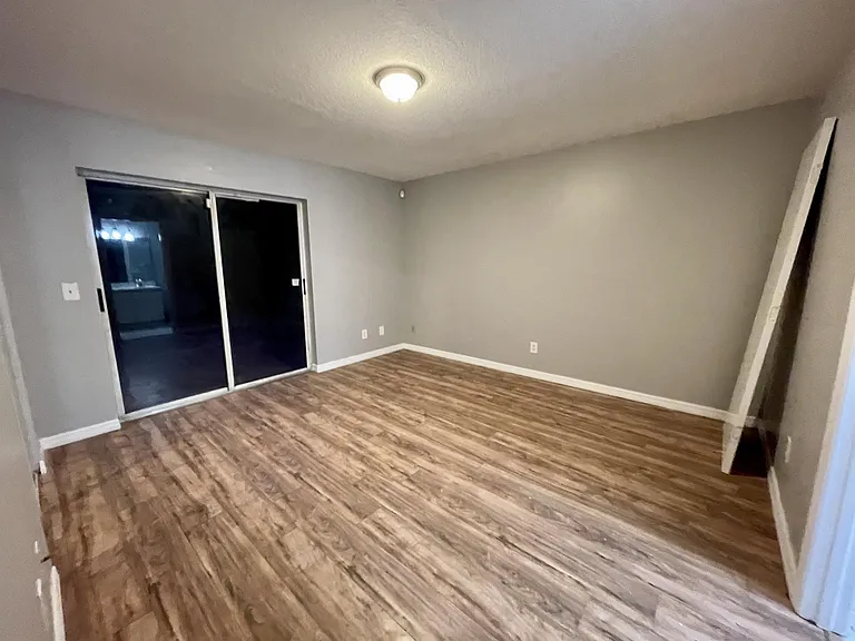 1702 Palmetto Ct — Photo 18