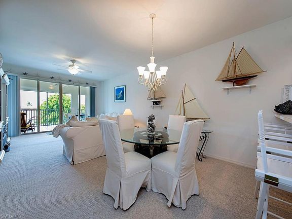 Home For Sale In WATER S EDGE AT PEPPERTREE POINTE