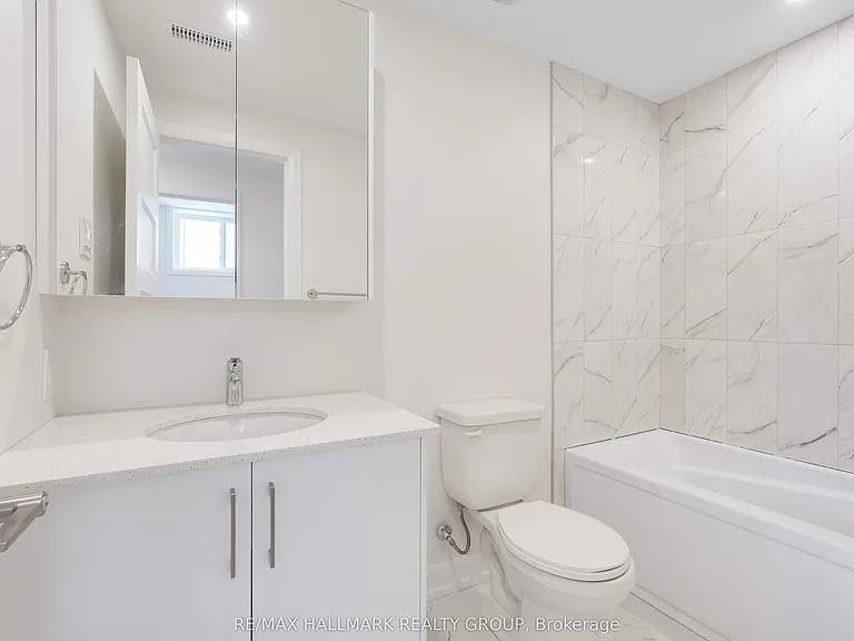 958 Fisher Ave #C — Photo 23