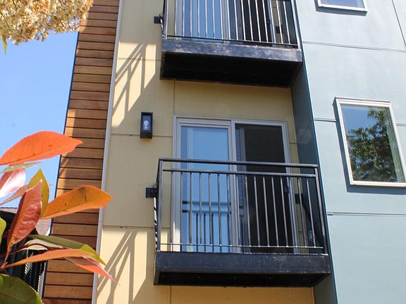 2nd image of 735 10th Ave E Unit 301