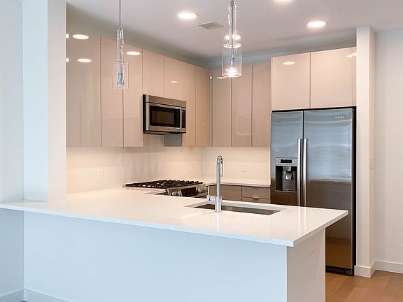 5th image of 45 Lewis St Unit 203
