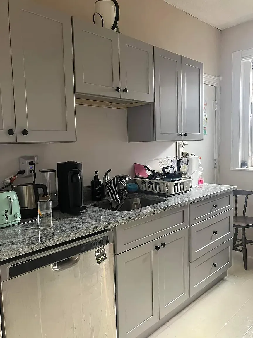 4 bed, $3,300 — Photo 2