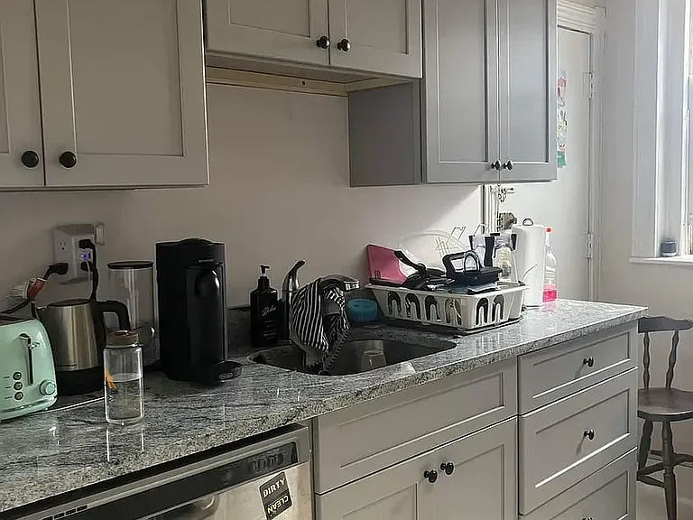 20 Glenville Ave #3 — Photo 2