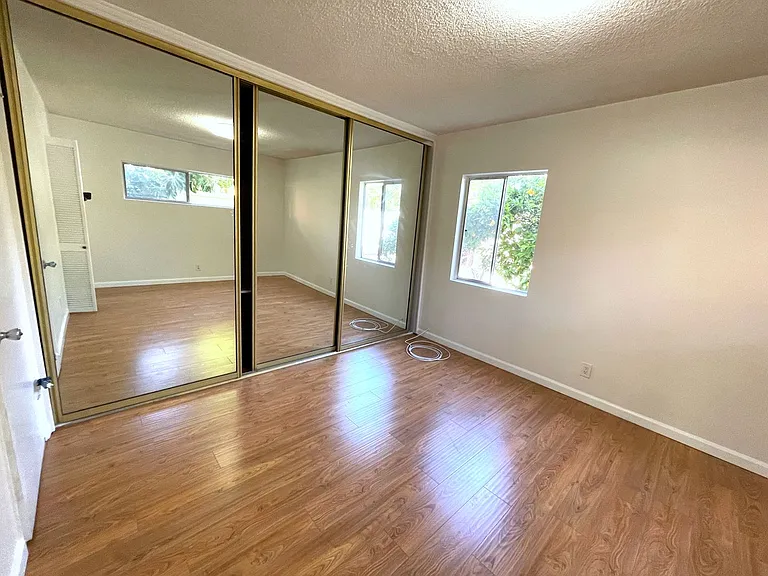 3607 Schaefer St — Photo 10