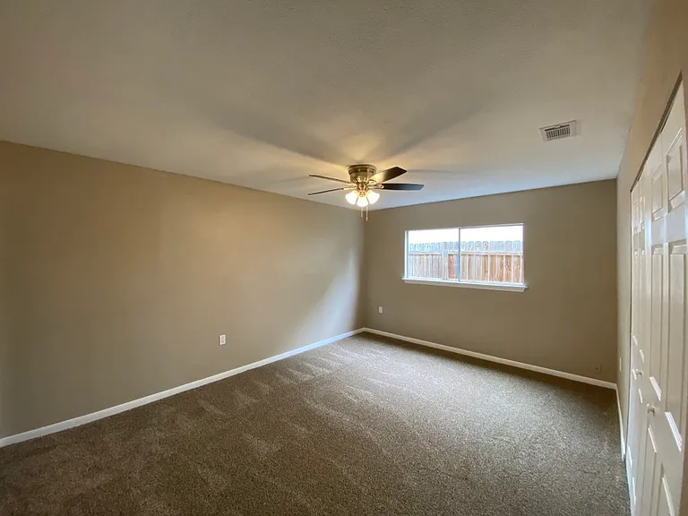 6311 Marrogot Run St — Photo 7