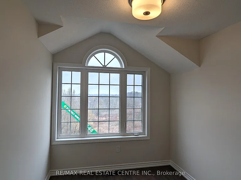 620 Colborne St W #72 — Photo 7