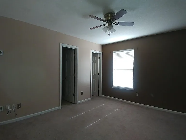 408 Southern Branch Ln — Photo 13