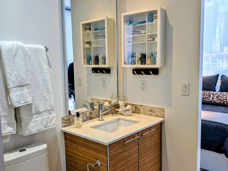3 Market St #608 — Photo 22