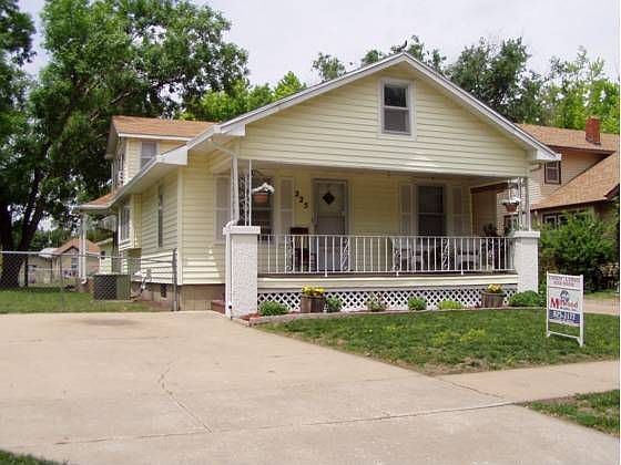 1st image of 225 Des Moines Ave