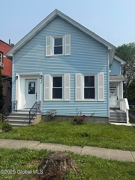 2nd image of 919 24 th Street