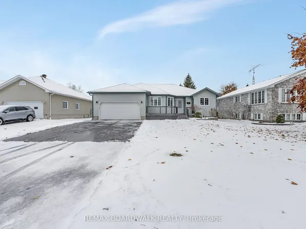 11 Grove St, South Dundas, ON K0E 1K0