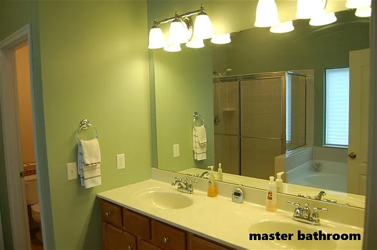 10210 Hamlet Ct — Photo 20