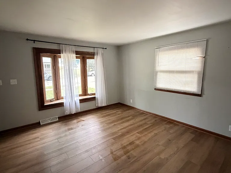 8318 W Crawford Ave #8318 — Photo 4