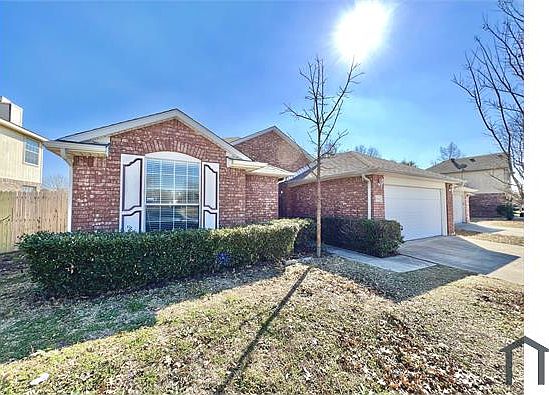 2nd image of 3464 Braes Meadow Dr