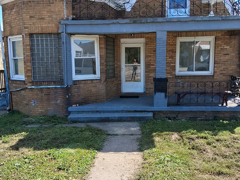 1822 Pennsylvania Ave — Photo 1